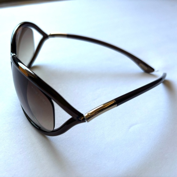 Tom Ford Jennifer dark brown and gold accent sunglasses - Picture 2 of 6